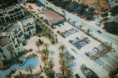 钟欣潼被狂躁C到高潮不停：情绪引擎驱动极速体验，沉浸式赛车释放玩家激情-1