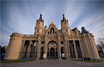 火影忍者18+漫画：疾风竞速传说，查克拉驱动赛道，体验忍术飞驰对决-2