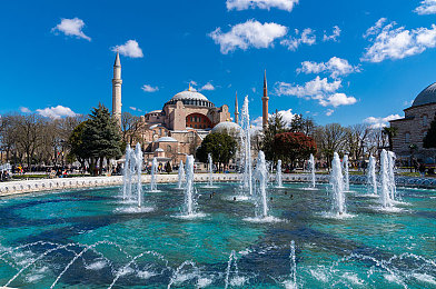 男生和女生差差差app：赛车游戏中的性别策略博弈，揭秘虚拟赛道上的驾驶风格差异-2