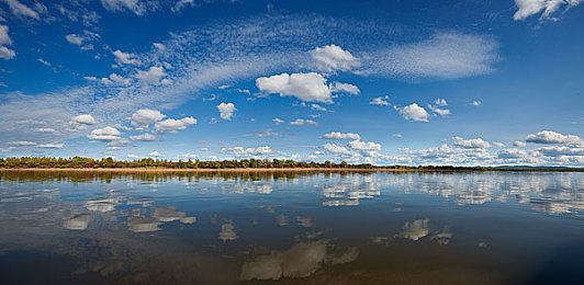 我和娇妻3p的经历：双人协作赛车新作发布，极致默契挑战引爆玩家热议-4