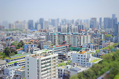 卡在洗衣机里的小姨：公路漂泊的声纹密码，改装货车的情感共振-3