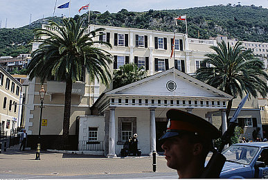 少妇与公豬交XXXX：基因融合异星农场，生态平衡创造新纪元-2