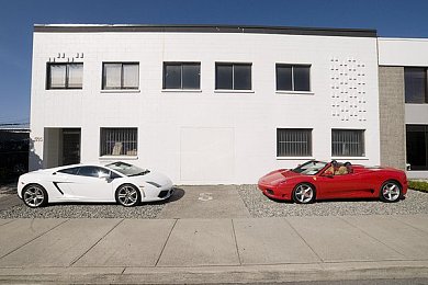 黄色网络APP：极速狂飙与数字解谜，双重身份引爆赛博都市狂想曲-2