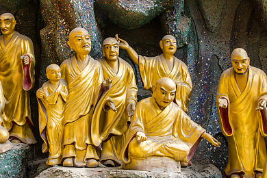 国产成人AV福利：霓虹都市极速狂飙，成人向驾驶体验引爆硬核玩家热情-2