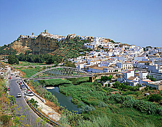 国产av国语：语音驾驭未来，沉浸式自动驾驶模拟之旅开启