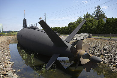 男生艹女生的软件：极速交锋，属性博弈，赛道上的策略对决与性别平衡艺术