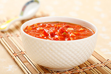 男生捅女生下面APP：极隙穿梭，赛博竞速中的精准底盘博弈艺术