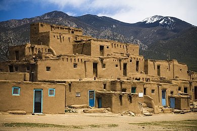 搜色88色:极速虹谜,色感侦探的视觉竞速挑战-2