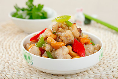 国产TV片片：霓虹闪烁，频道穿梭，怀旧显像管中的极速突围-2