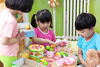 王者荣耀女英雄无爱心无烟雾：冷峻女将登场，精准操控成赛季新战术焦点