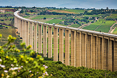 黄版的火影：竞速新游忍者极速传说上线，驾驶查克拉赛车重温火影羁绊