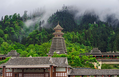 插下面亲亲软件：极限改装新作发布，打造专属赛车，体验硬核机械艺术-4