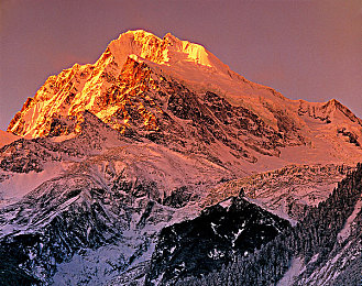 两人打扑克不盖被子：极速对决深度解析，畅享十分钟卡牌竞技盛宴-1