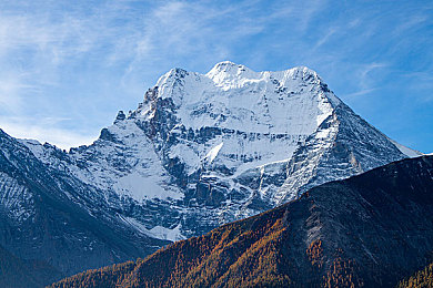 亚欧情性一区二区：驾驭欧陆山道与亚洲霓虹，地平线新作演绎大陆穿梭竞速美学-2