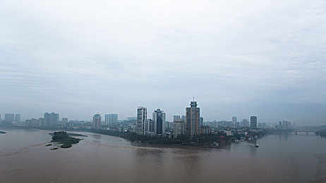 国产成人亚:东方幻想竞速新作《霓虹山海经》今日上线,开启神话与赛博的极速对决-2