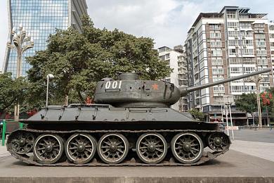 黄色禁止软件：规则牢笼中的极速博弈，秩序边界上的驾驶艺术-2