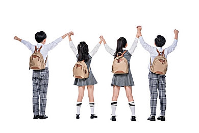 男和女上床软件：心灵同频交织双星，共赴梦境解谜之旅-4