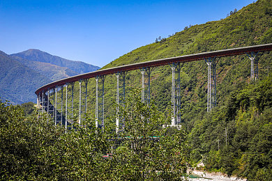 女人和男人一起差差差：双人共驾，差异协同，竞速新纪元-2