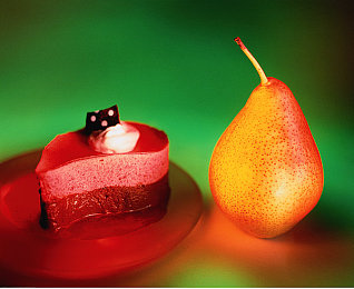 成人国产色情:国产赛车新作《极速狂飙:霓虹都市》评测,赛博朋克世界的欲望与速度之旅-2