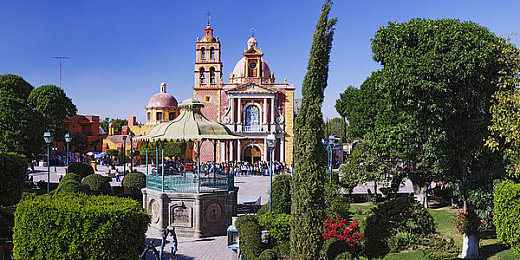 中国人AV电影：极速穿梭，都市光影与赛道传奇的深度交融-2