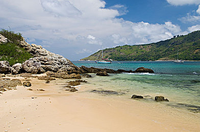 下载3.0.3每天无限免费:地平线新版本上线,每日免费领豪车畅游开放世界-2