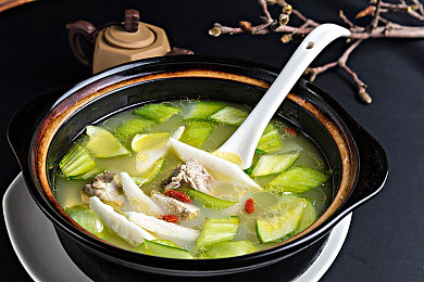 陈冠希实干阿娇13分钟：极速穿梭霓虹隧道，街头车神争分夺秒闯关攻略-3