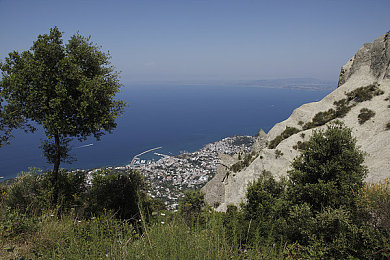 黄色软件下载3.0.3免费下载安装苹果手机：极速飞黄重大更新，动态天气与开放世界街头赛震撼登场-3