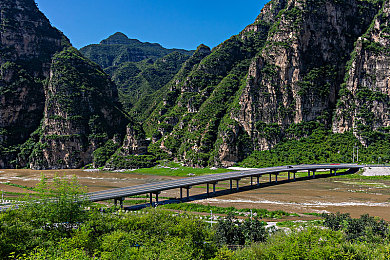 麻豆国产原创:国产赛车新作极速华章发布,真实赛道与原创改装引领驾驶热潮-2