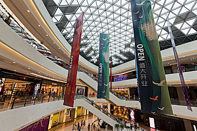 十大免费看黄app：风驰电掣，移动端极速幻想之旅精选-1