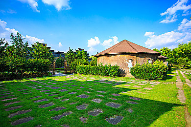 色情软件3.0：感官超载竞速，驾驭虚拟与现实的危险诱惑-2