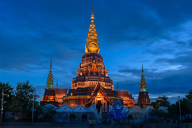 国产成人91张津瑜6分钟：都市赛道极限改装，立体弯道六分钟竞速挑战-2