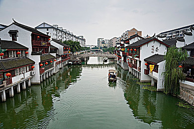 时间静止学院1~4顺序：时空竞速新纪元，驾驭静止的赛车哲学正式完结-2