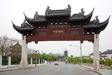 亚洲国产片成人片：霓虹线都市竞速正式发售，本土团队打造开放世界赛车新标杆-2