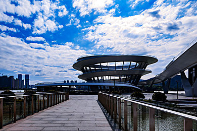 强制捆绑体育生榨精挣扎：极限驾驶牢笼，不可逆的赛道生存试炼-2