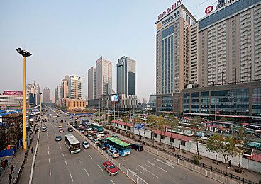 又痛又叫软件：驾驭墨西哥狂野，在挫败与狂喜中成为赛道大师-3