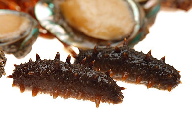 国产一级农村卡片：乡野竞速新体验，复古卡牌策略驾驭怀旧赛道