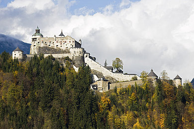 西施无小内无小爱心背景：古典竞速新作今日上线，摒弃恋爱专注纯粹驾驶江湖-2