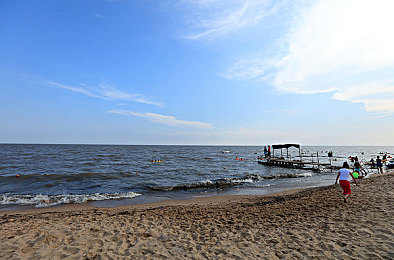 亚洲经典一区二区：霓虹峡谷与海岸山道的东方竞速诗篇-3