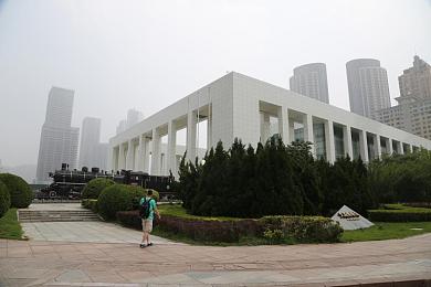 里番本子ACG：霓虹幻影，极速都市的机械诗篇-2