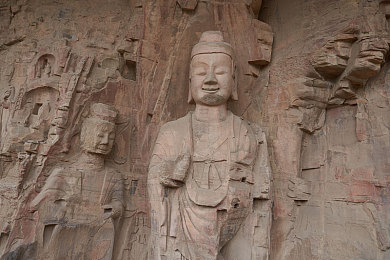 国产成人亚：东方幻想竞速新作《霓虹山海经》今日上线，开启神话与赛博的极速对决-4