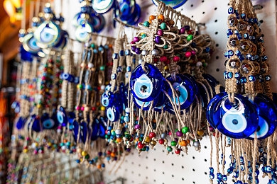 搞鸡APP下载：极速狂飙，指尖竞逐冠军荣耀之旅