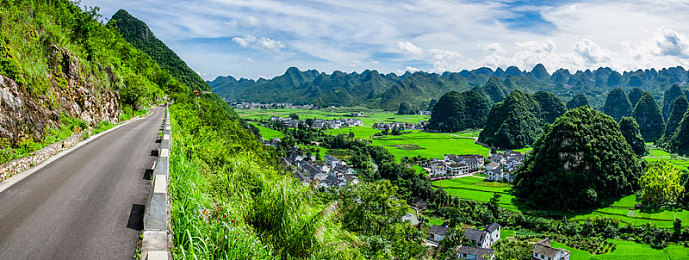 双人扑克剧烈摇床运动:卡牌策略与极速狂飙,心理博弈引爆赛道震颤-2