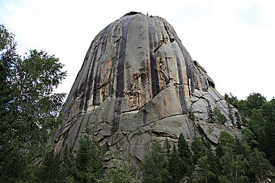 国产一级农村卡片：乡野竞速新体验，复古卡牌策略驾驭怀旧赛道-2