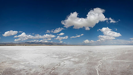 下载3.0.3每天无限免费大全oppo无需下载：狂野飙车新版优化，畅享极速竞技与丰厚奖励-4