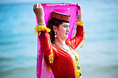 黄色软件app下载3.0.3免费装妆2025:《极速改装2025》正式上线,免费涂装系统引领赛车改装新潮流-4