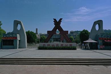 国产成人V：虚拟驾驶与成人叙事的融合，国产独立游戏开启全新冒险旅程-3