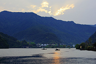 精品人和成品人的区别：《极限车魂》新版本前瞻，改装哲学决定赛道终极体验-2