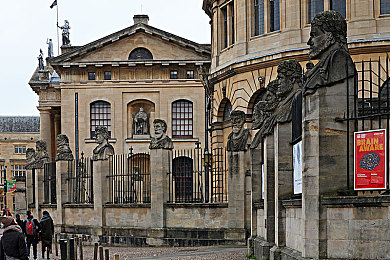 欧美亚韩日本一区二区：全球竞速风格碰撞，征服多元赛道终极攻略-3