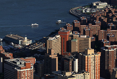 公猪和女人：田园之心，引擎之魂，双重生活的速度与宁静