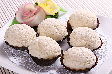 网爆门：当数据洪流席卷午夜赛道，暗网之门在二进制雨中显现-2